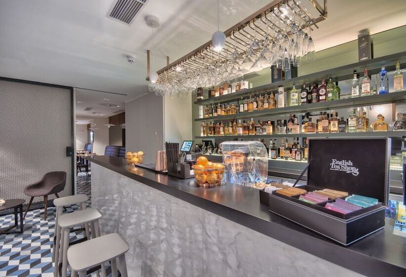 Fotos del hotel La Falconeria:  13