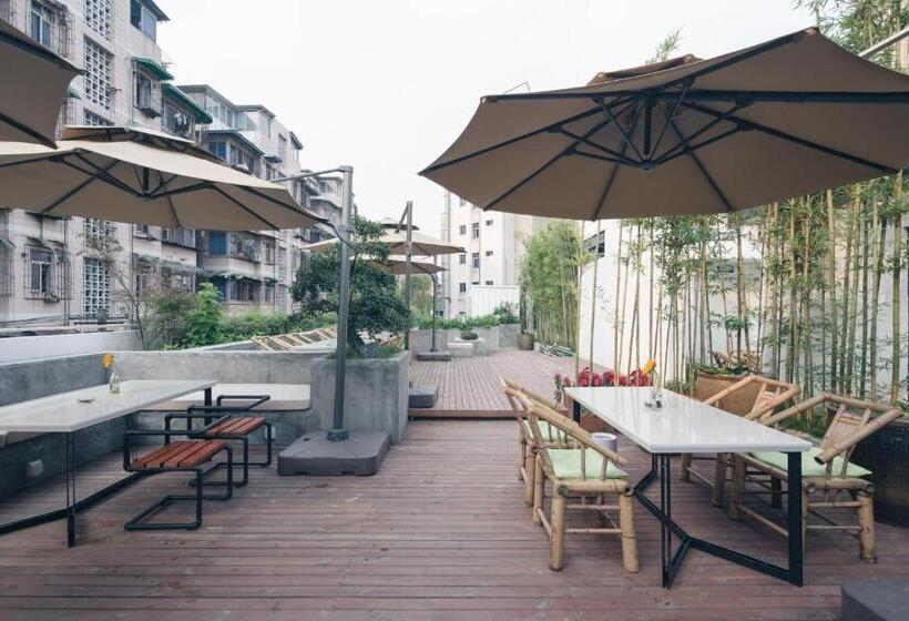 Fotos del hotel Travelling With Hotel Chengdu Wide And Narrow Alley:  6