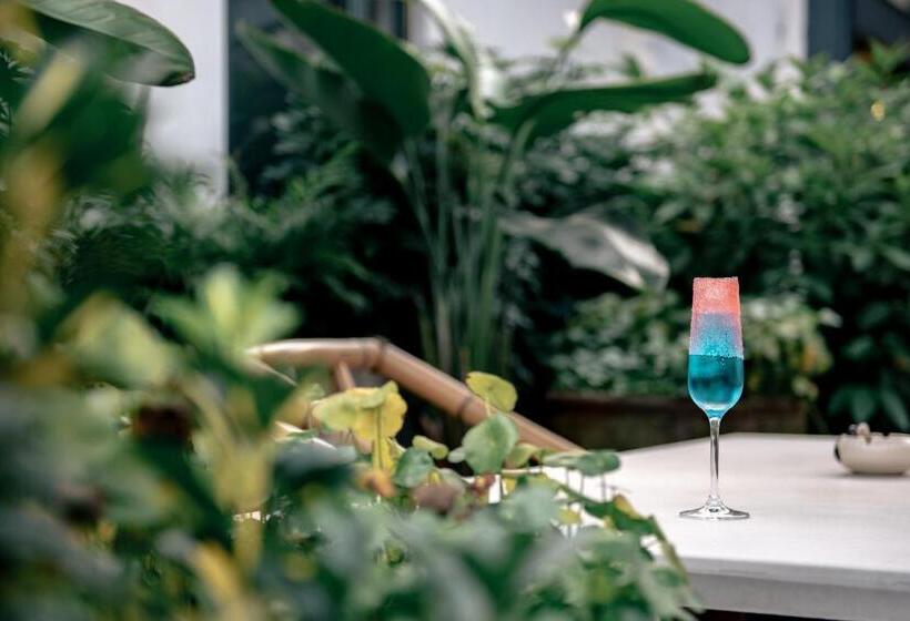 Fotos del hotel Travelling With Hotel Chengdu Wide And Narrow Alley:  20