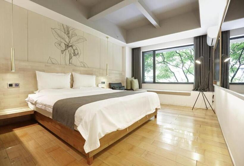 Fotos del hotel Travelling With Hotel Chengdu Wide And Narrow Alley:  10