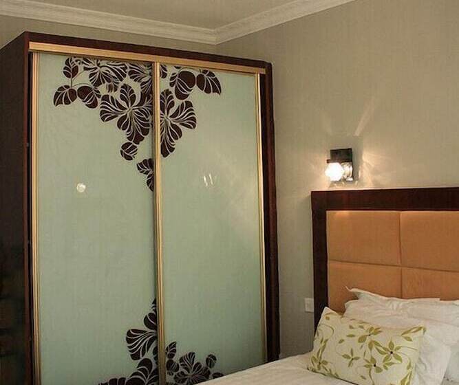 Fotos del hotel Nomads Court Lodge:  11