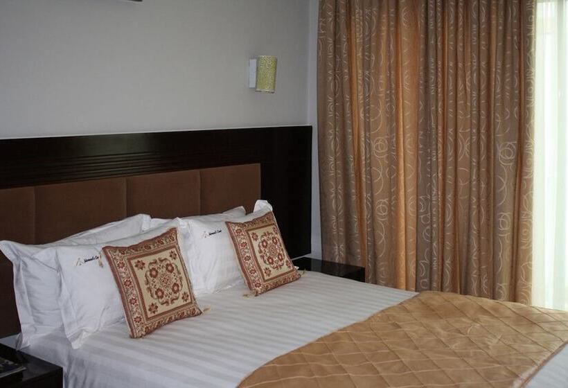 Fotos del hotel Nomads Court Lodge:  13