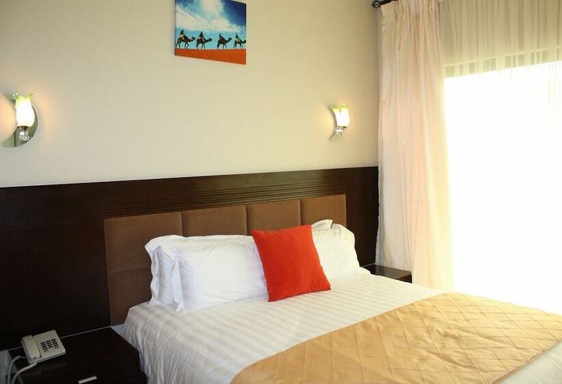 Fotos del hotel Nomads Court Lodge:  17