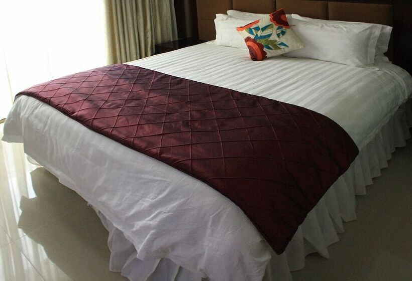 Fotos del hotel Nomads Court Lodge:  22