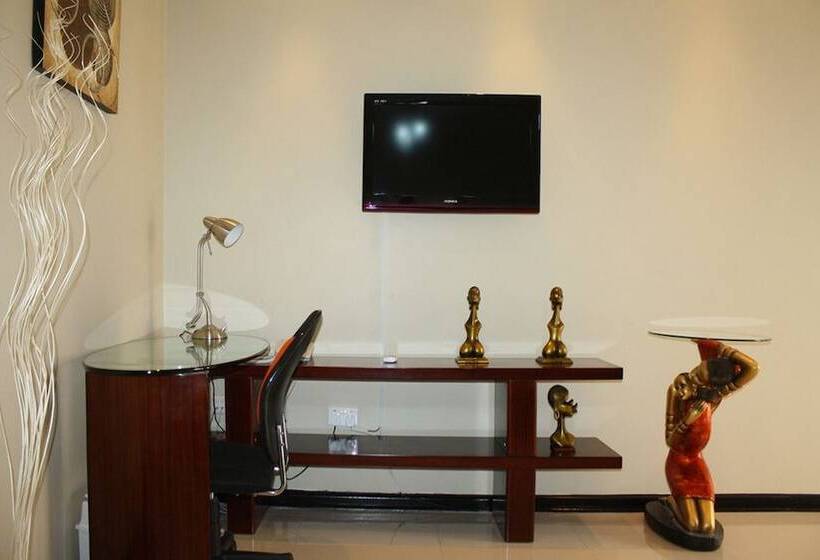 Fotos del hotel Nomads Court Lodge:  7