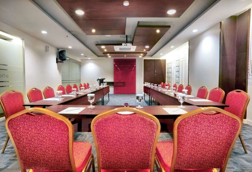 Fotos del hotel Fave Margonda:  5