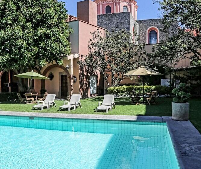 La Plaza De Tequisquiapan