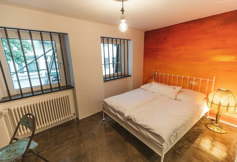 Fotos del hotel 18arts:  8