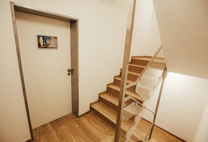 Fotos del hotel 18arts:  25