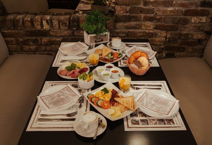 Fotos del hotel 18arts:  9