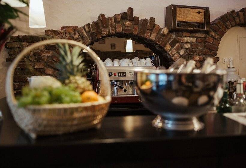 Fotos del hotel 18arts:  4