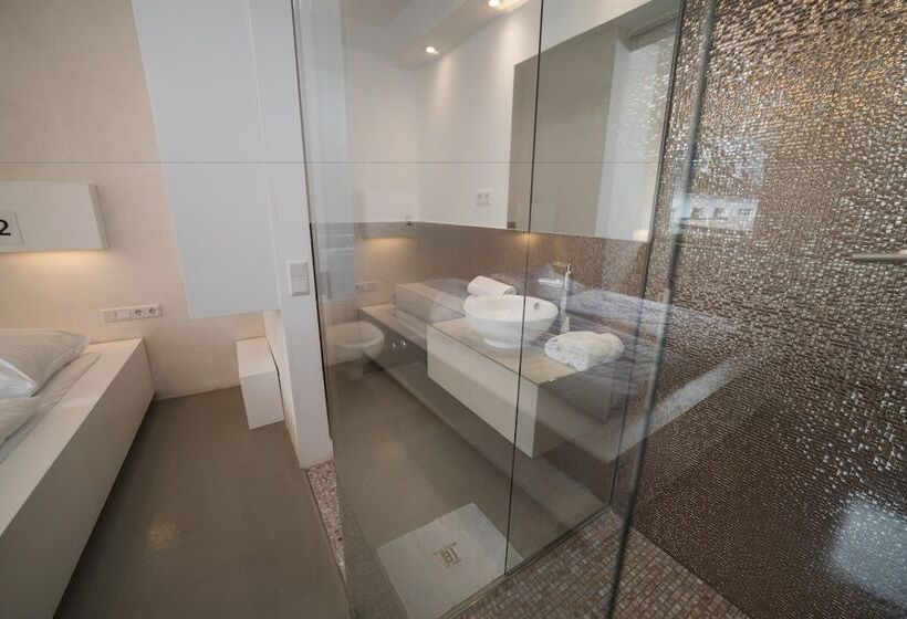 Fotos del hotel 18arts:  2