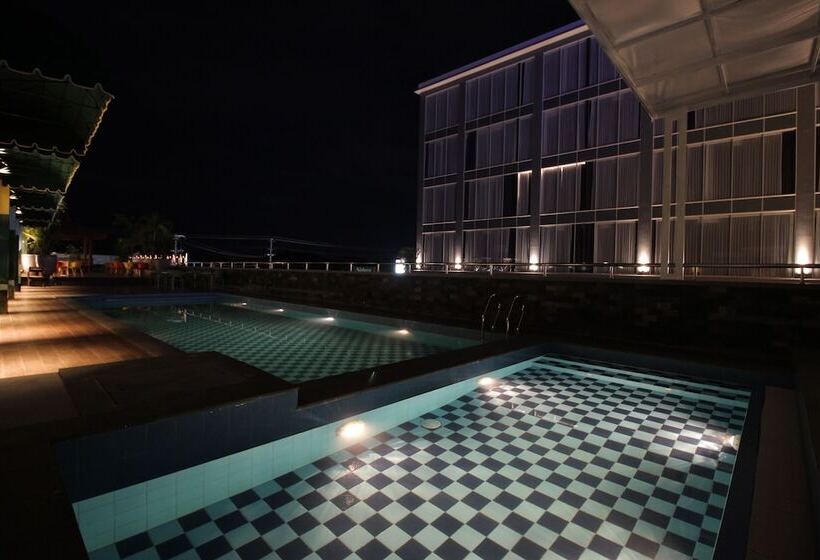 Fotos del hotel Forriz Hotel Yogyakarta:  3