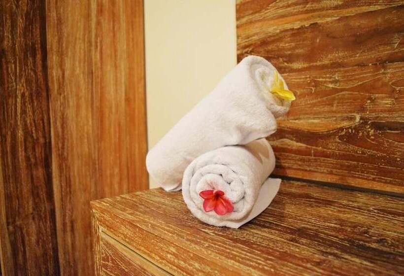 Fotos del hotel Tirtha Canggu Suites:  3