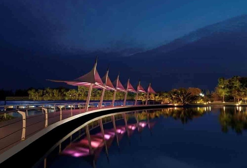 Fotos del hotel Amanora The Fern Hotels & Club:  18