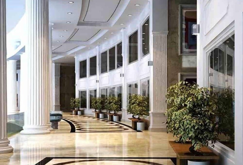 Fotos del hotel Amanora The Fern Hotels & Club:  4