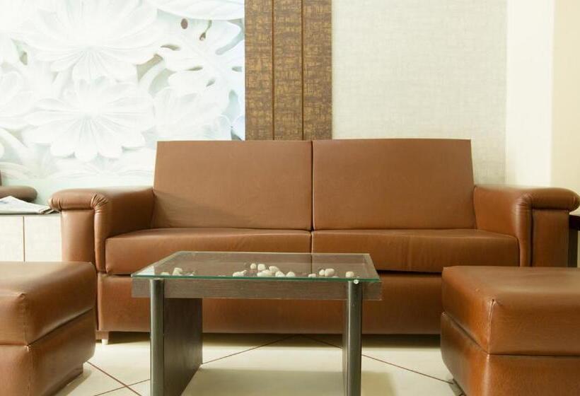 Fotos del hotel Treebo Trend Dee Intercontinental:  25