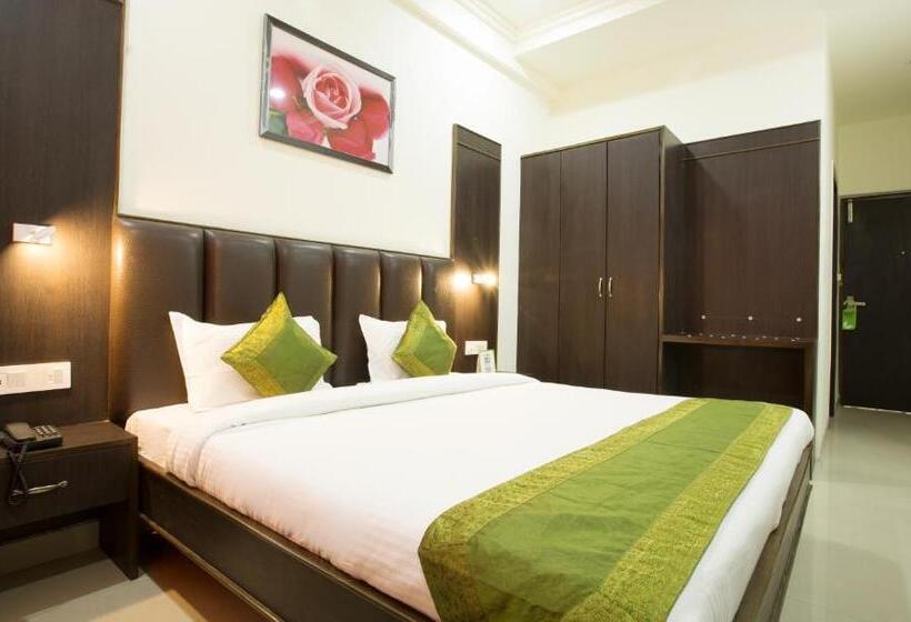 Fotos del hotel Treebo Trend Dee Intercontinental:  18