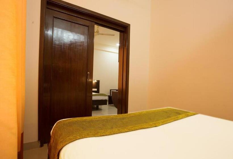 Fotos del hotel Treebo Trend Dee Intercontinental:  20