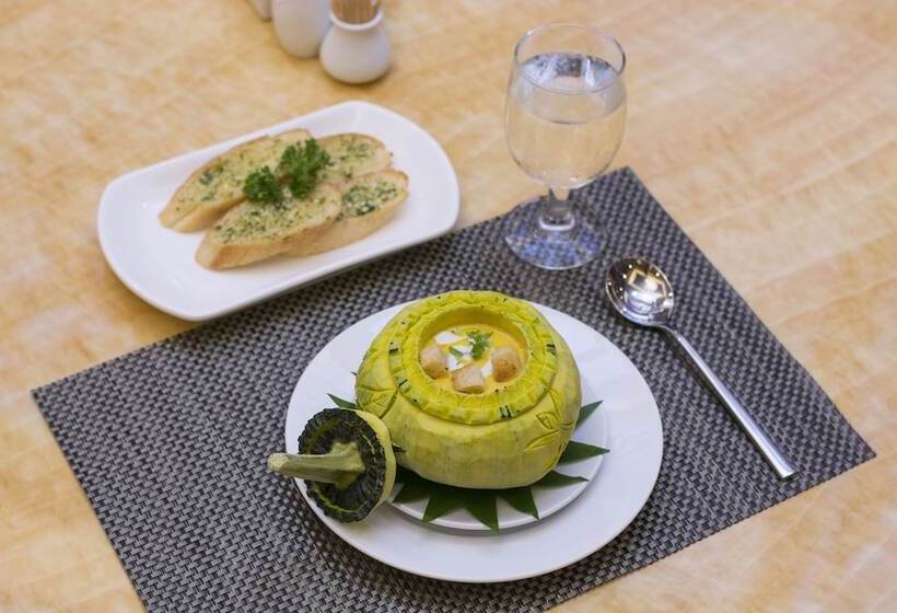 Fotos del hotel Phnom Penh Era:  7