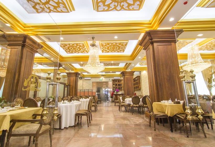 Fotos del hotel Phnom Penh Era:  9