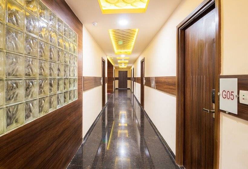 Fotos del hotel Treebo Trip Arastu Inn:  3