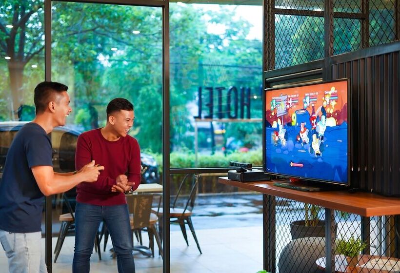 Fotos del hotel Yello Hotel Manggarai:  9