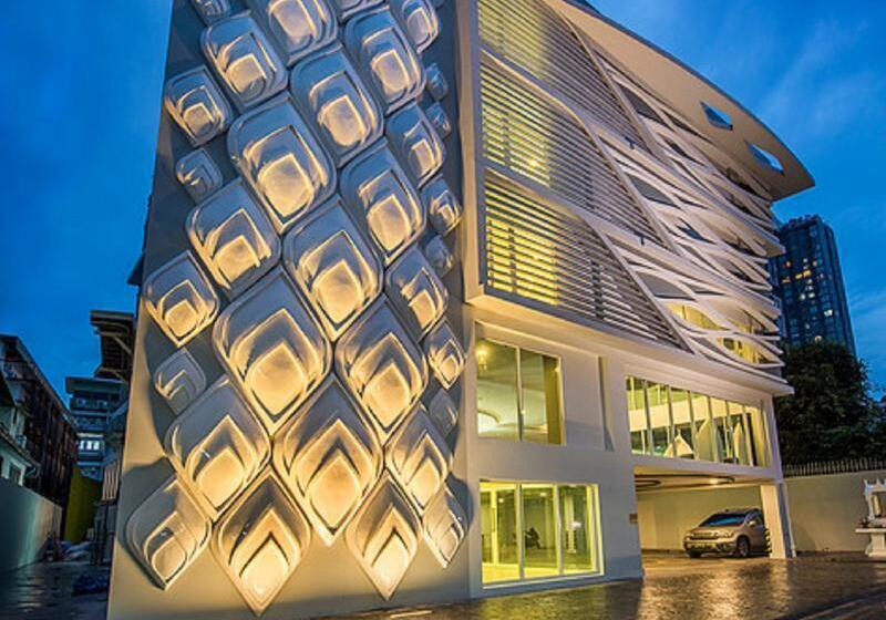 Anajak Bangkok   Sha Plus