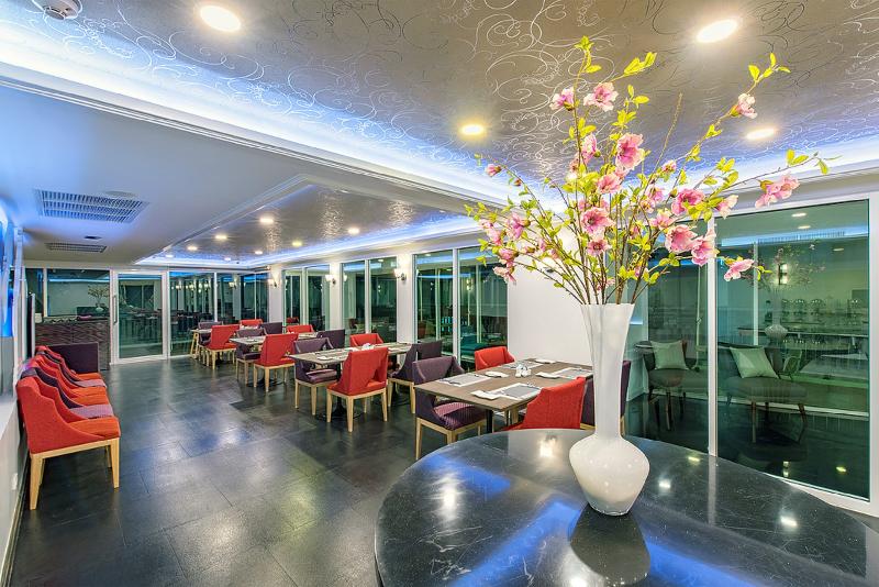 Fotos del hotel Anajak Bangkok   Sha Plus:  5