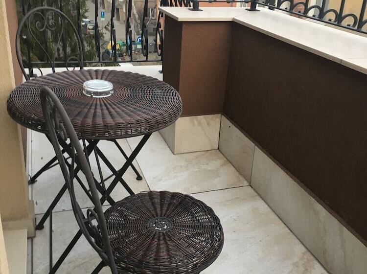 Fotos del hotel Family Hotel Agoncev:  2