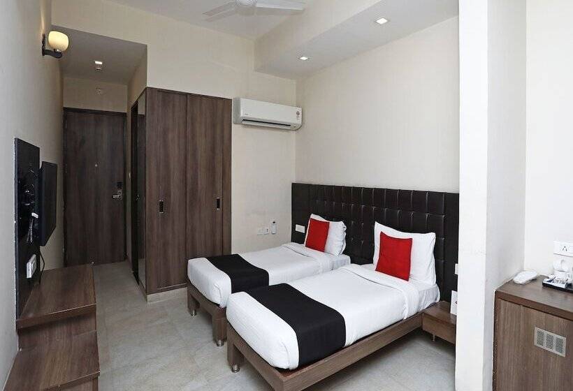 Fotos del hotel Capital O 3831 Jade Inn:  13