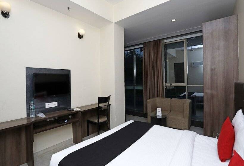 Fotos del hotel Capital O 3831 Jade Inn:  12