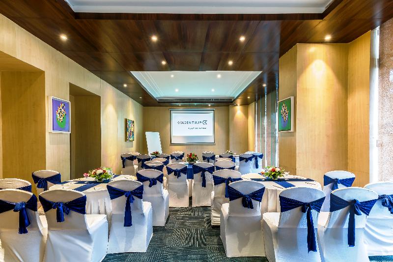 Fotos del hotel Golden Tulip Suites Gurgaon:  25