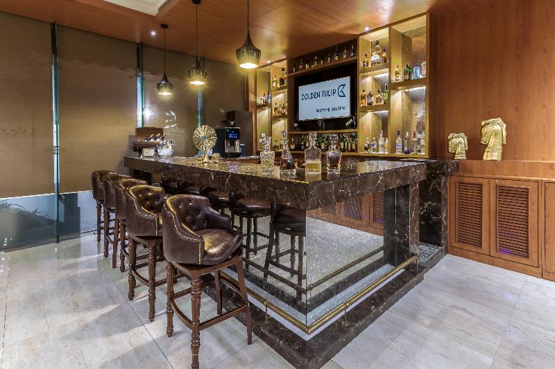 Fotos del hotel Golden Tulip Suites Gurgaon:  18