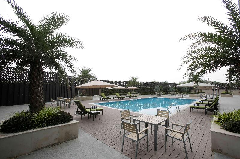 Fotos del hotel Golden Tulip Suites Gurgaon:  11