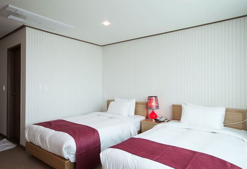 Fotos del hotel California Jeju:  10