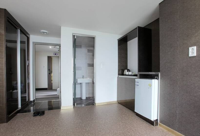 Fotos del hotel Eins:  25