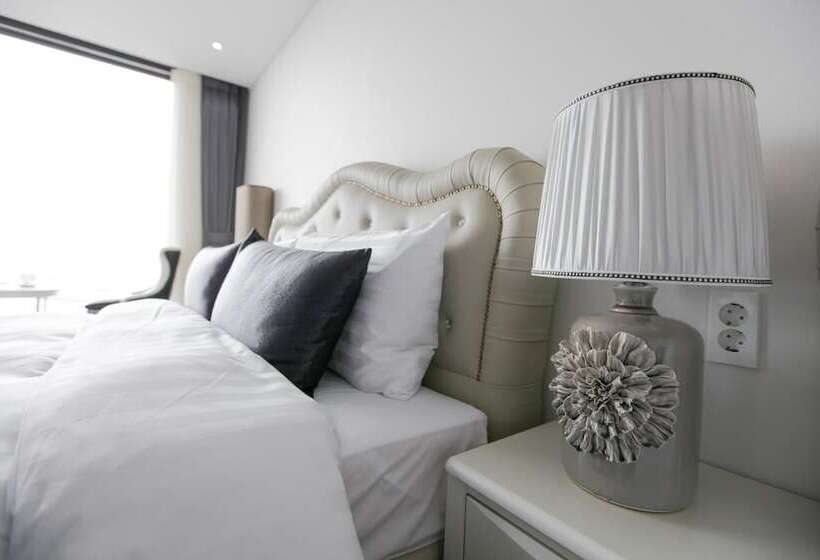 Fotos del hotel Eins:  13