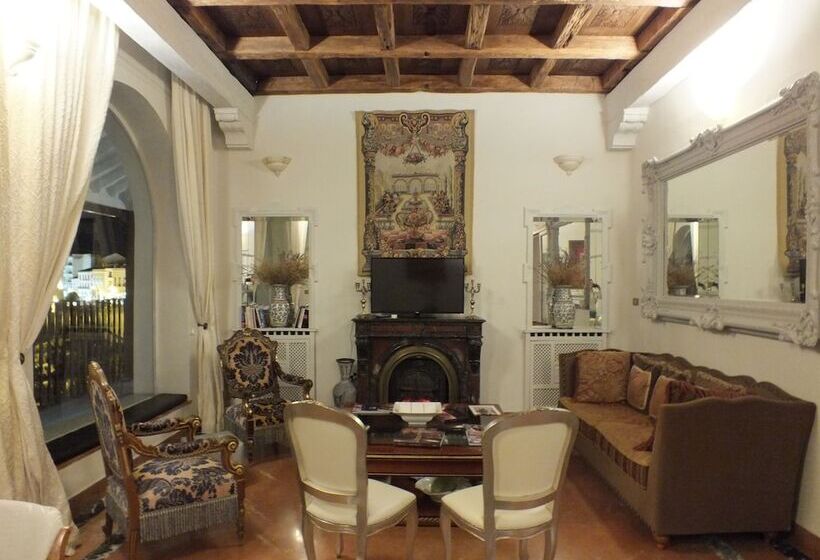 Casa Palacio Villazambra