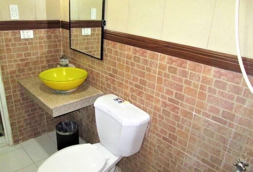 Fotos del hotel Stonestown Suites:  7