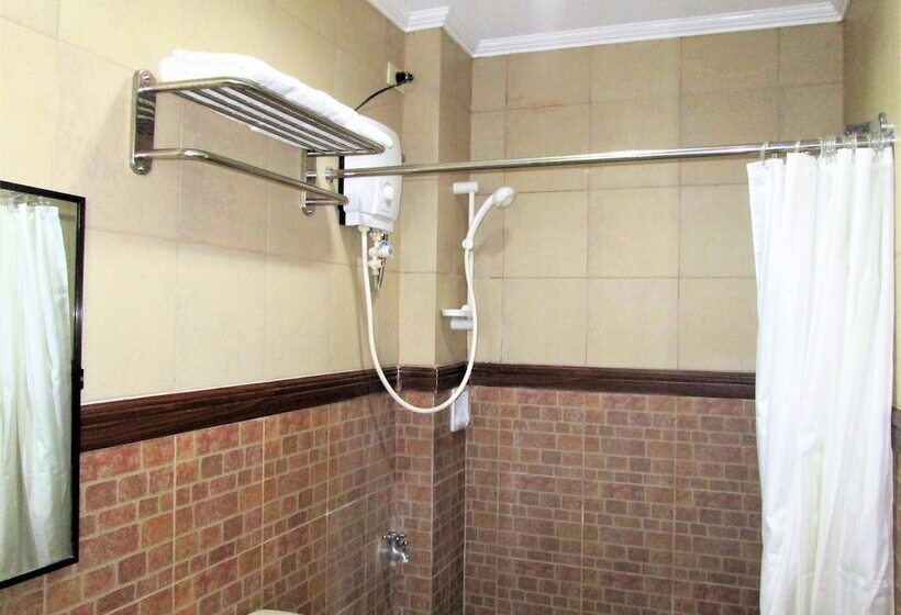 Fotos del hotel Stonestown Suites:  12