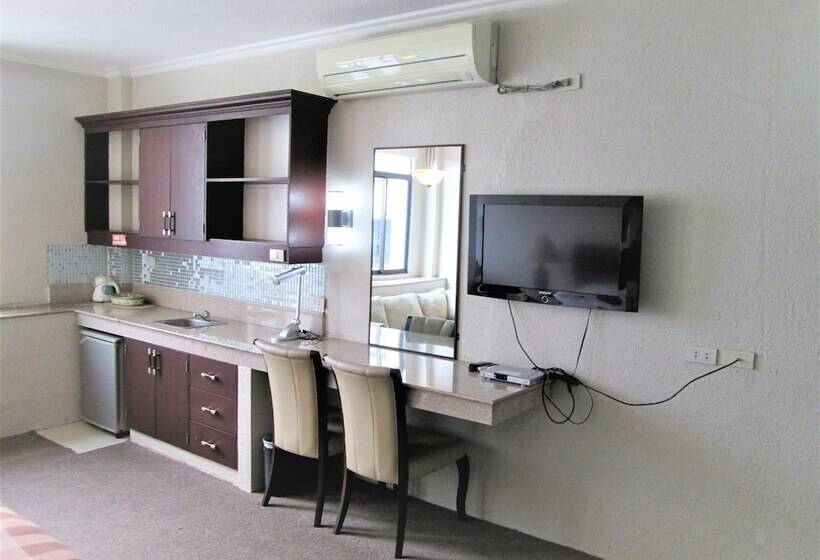 Fotos del hotel Stonestown Suites:  9