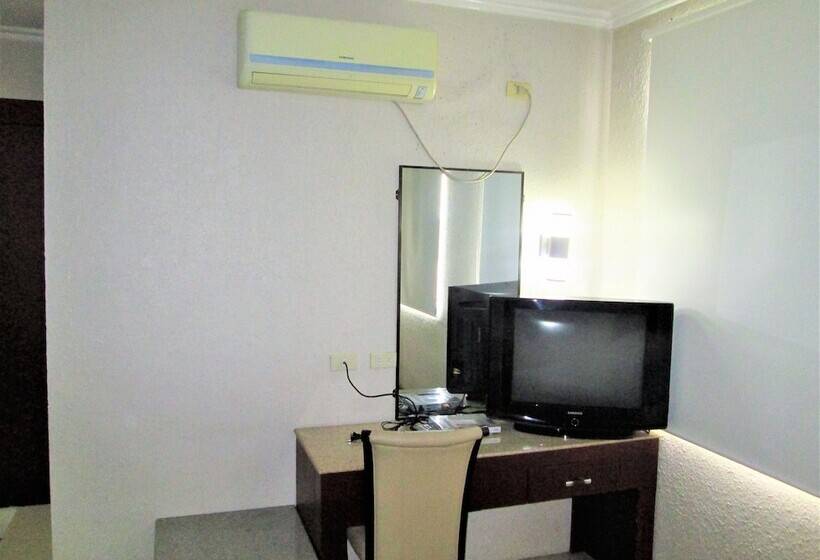 Fotos del hotel Stonestown Suites:  2