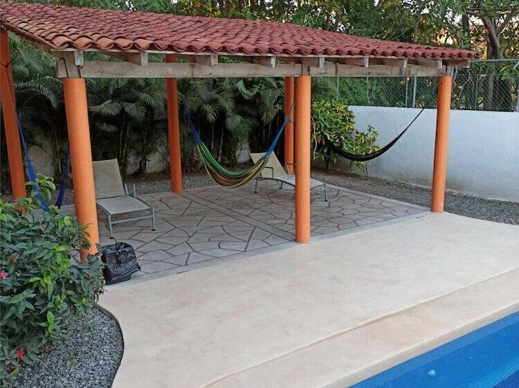 Fotos del hotel J.B Hotel:  12