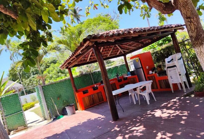 Fotos del hotel J.B Hotel:  17