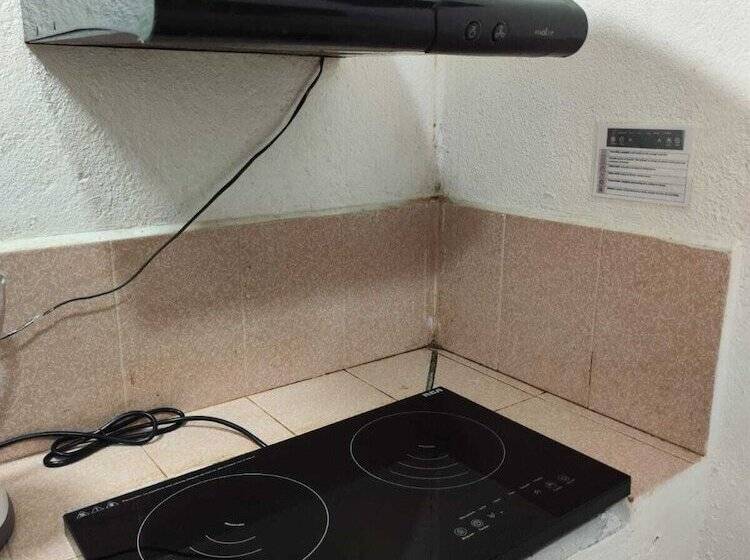 Fotos del hotel J.B Hotel:  6