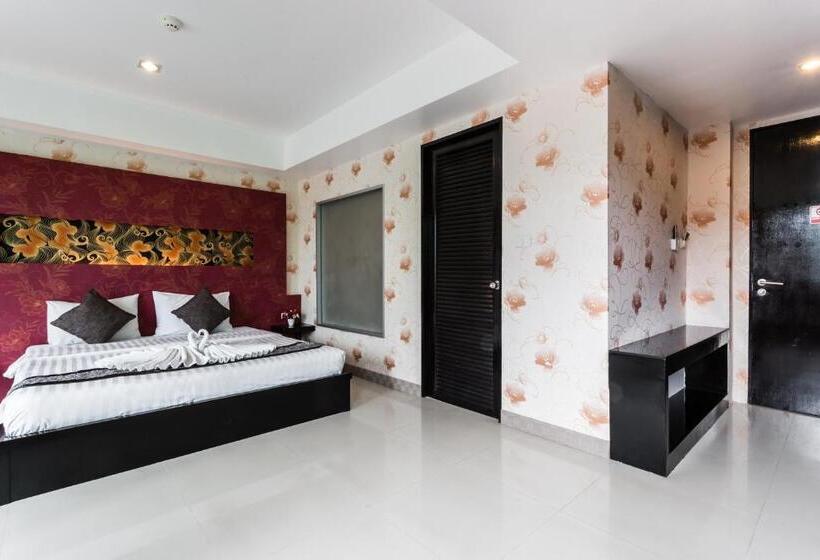 Fotos del hotel At Patong:  20