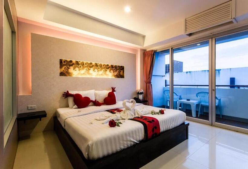 Fotos del hotel At Patong:  23