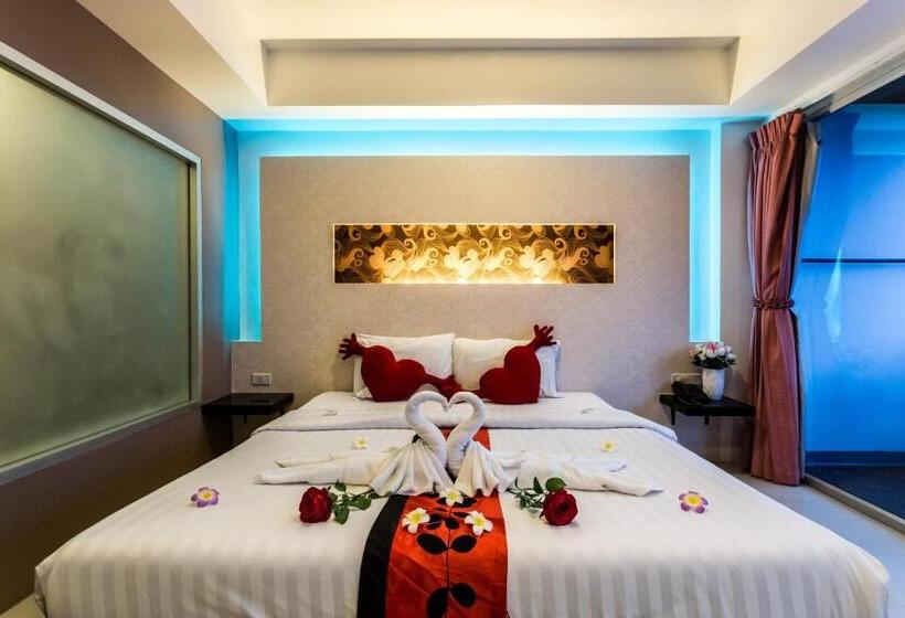 Fotos del hotel At Patong:  21