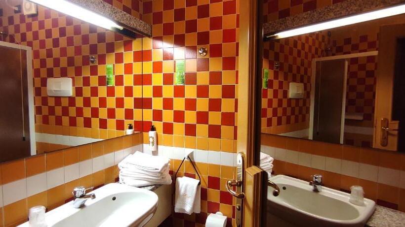 Fotos del hotel Antares:  2